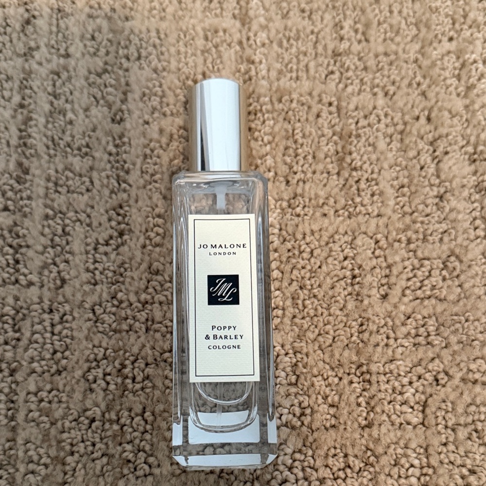 Jo Malone Poppy & Barley Cologne — Clear Bottle with Silver Cap